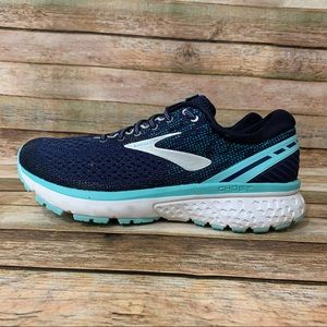 Brooks Ghost 11 Athletic Shoes